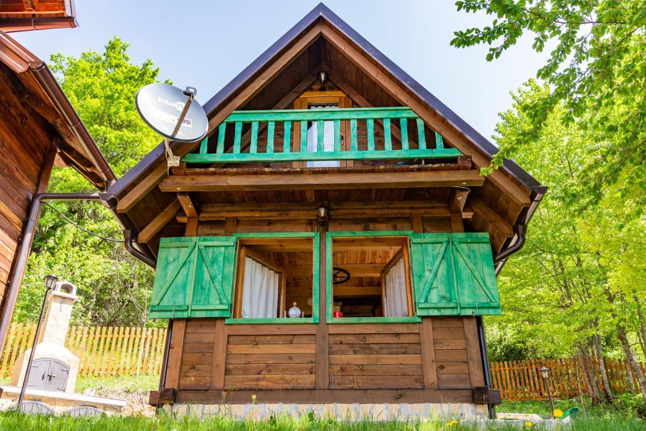 Drvene Kuce Suska - Wooden Houses Suska Zaovine Eksteriør bilde