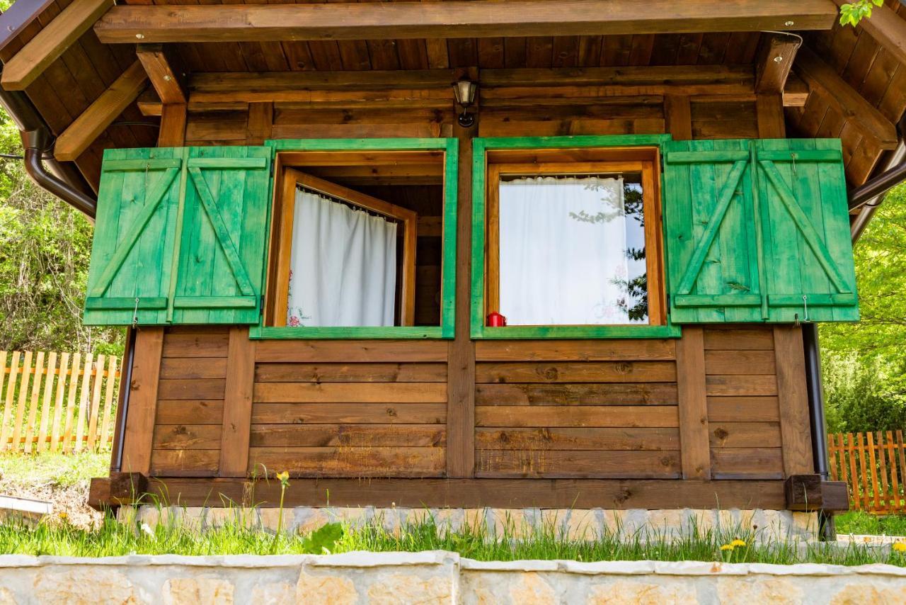 Drvene Kuce Suska - Wooden Houses Suska Zaovine Eksteriør bilde