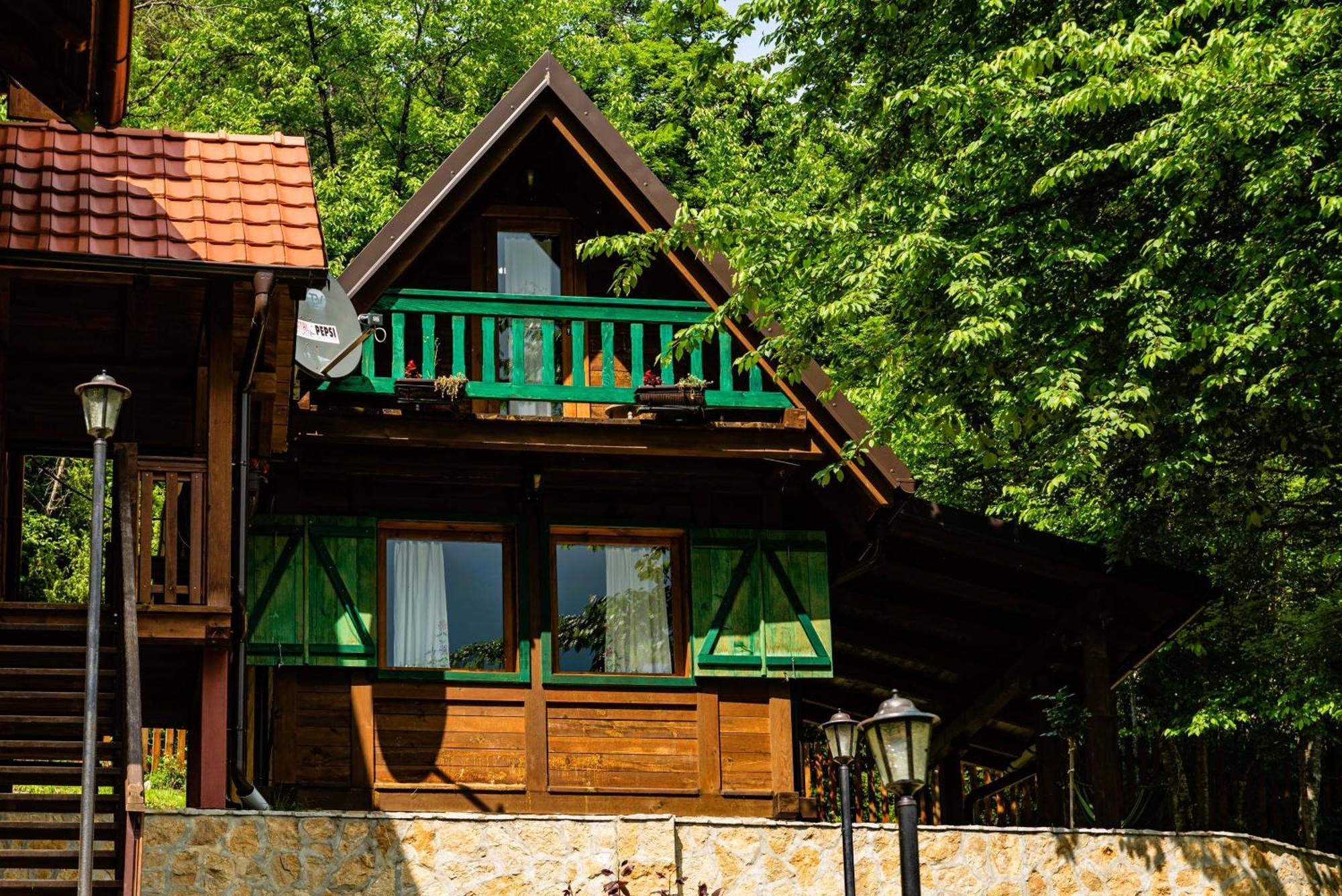 Drvene Kuce Suska - Wooden Houses Suska Zaovine Eksteriør bilde