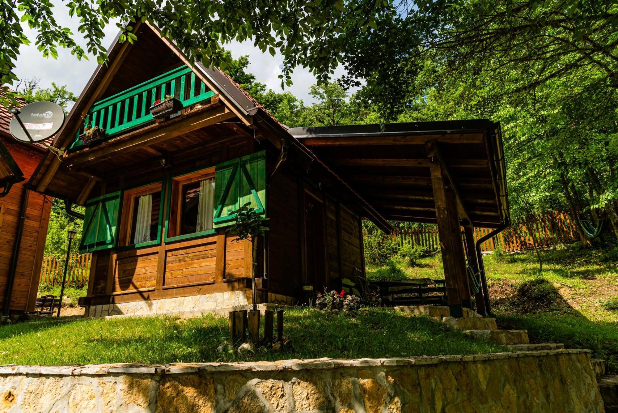 Drvene Kuce Suska - Wooden Houses Suska Zaovine Eksteriør bilde