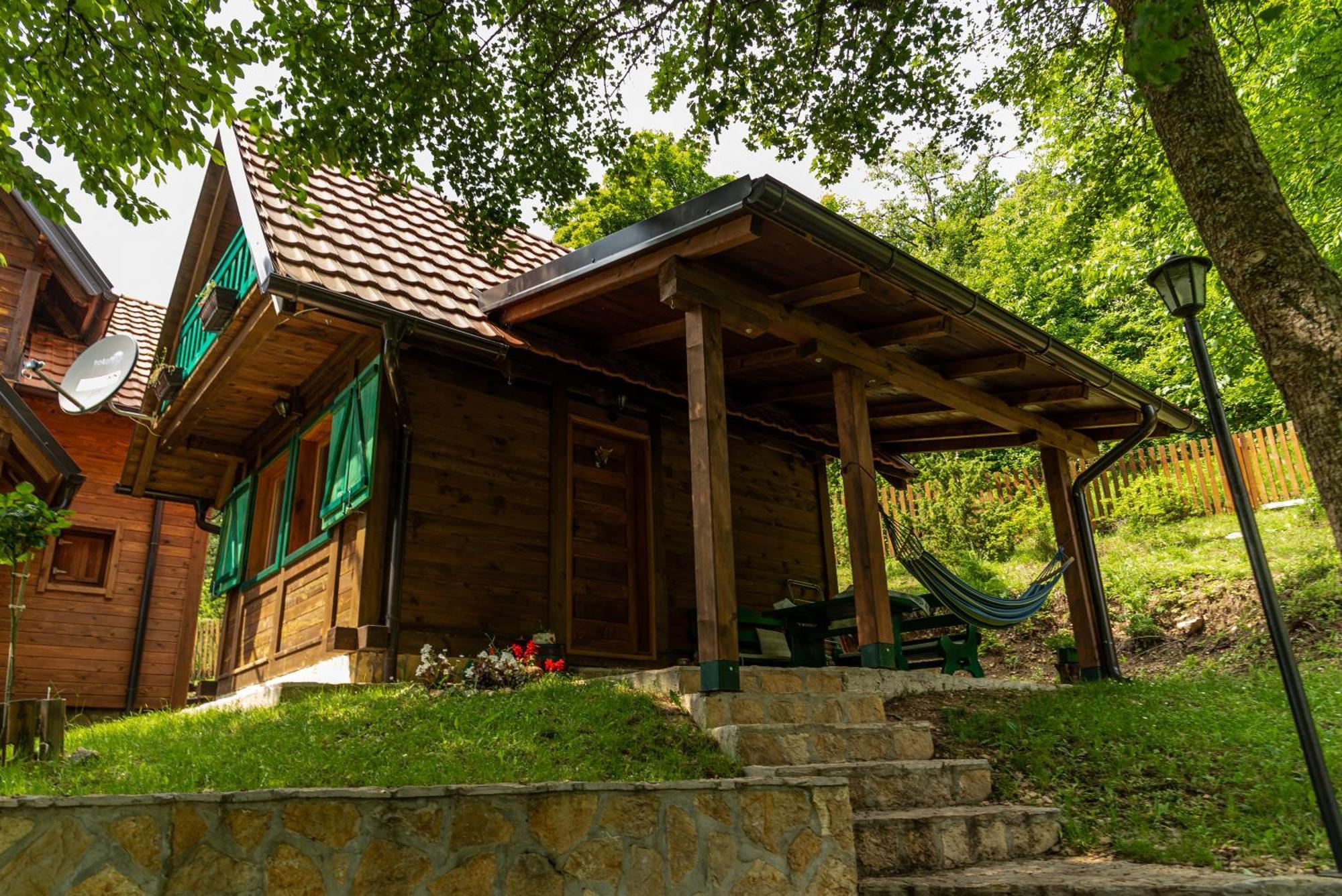 Drvene Kuce Suska - Wooden Houses Suska Zaovine Eksteriør bilde